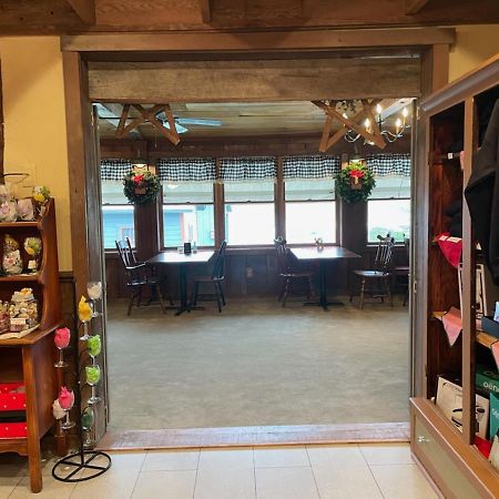 Watson Estate Bnb & Deer Creek Winery Юнионтаун Экстерьер фото