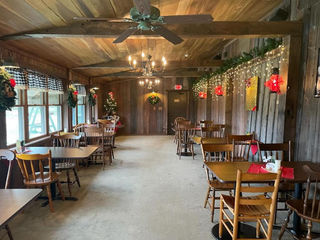 Watson Estate Bnb & Deer Creek Winery Юнионтаун Экстерьер фото