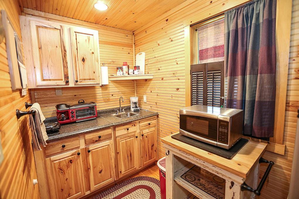 Watson Estate Bnb & Deer Creek Winery Юнионтаун Экстерьер фото