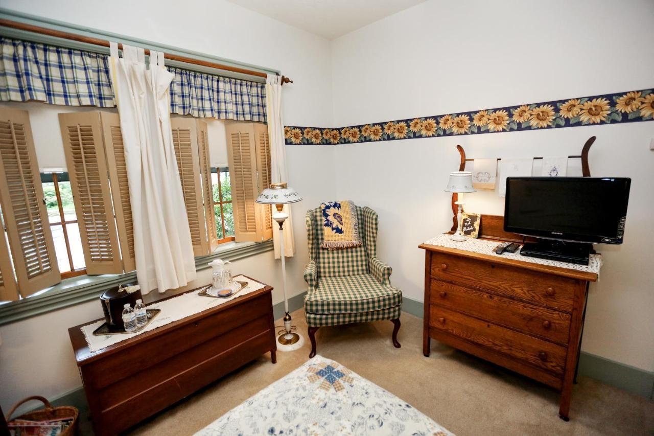 Watson Estate Bnb & Deer Creek Winery Юнионтаун Экстерьер фото