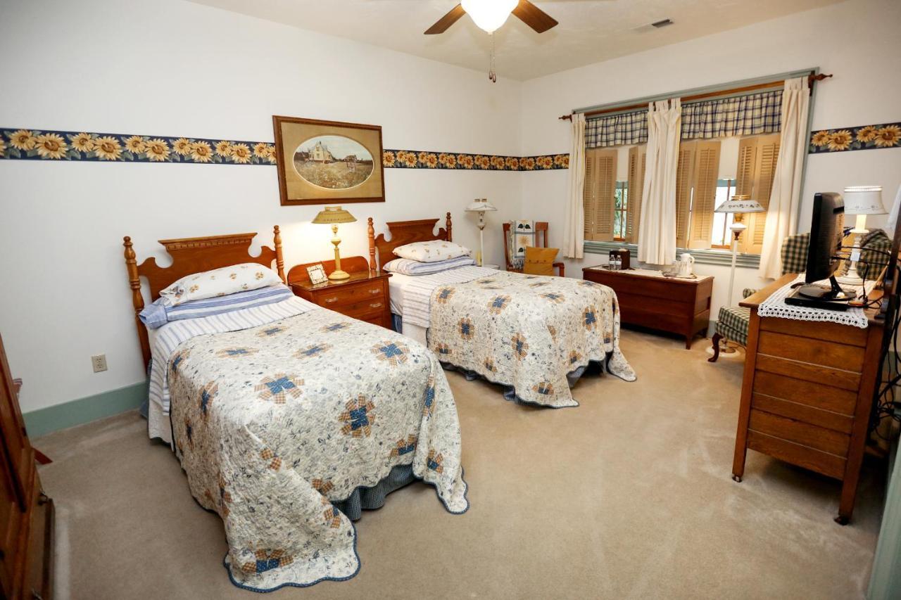 Watson Estate Bnb & Deer Creek Winery Юнионтаун Экстерьер фото