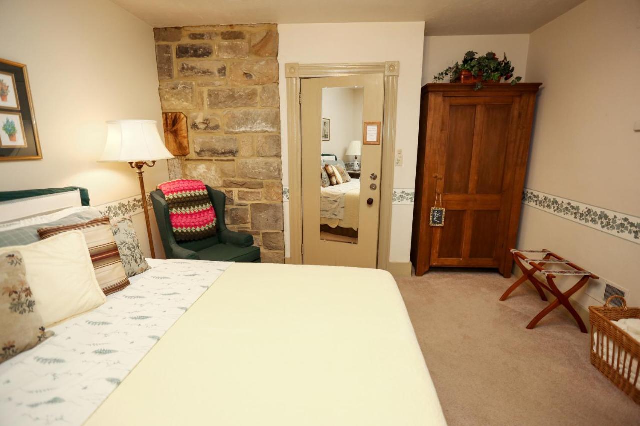 Watson Estate Bnb & Deer Creek Winery Юнионтаун Экстерьер фото